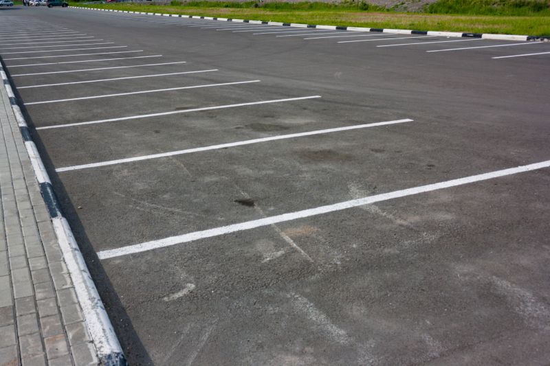 Asphalt Striping in Los Angeles, CA